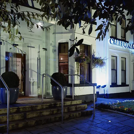 Caledonian Hotel-3