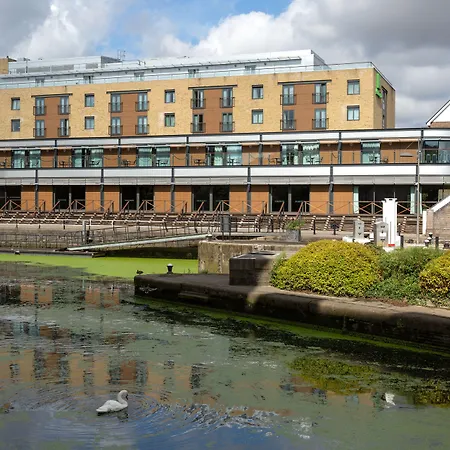 Holiday Inn London Brentford Lock By Ihg-3