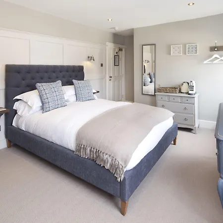 The George Townhouse-3