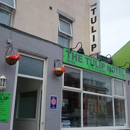 Tulip Hotel Blackpool-3