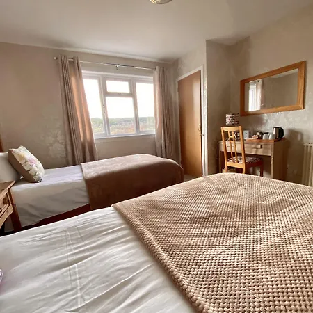 Coire Glas Guest House-2