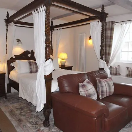 The George At Nunney-3