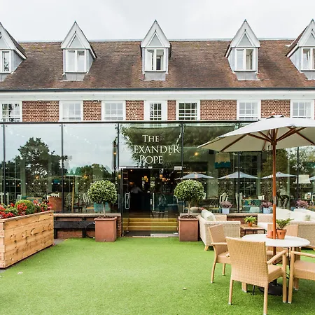 The Alexander Pope Hotel-3