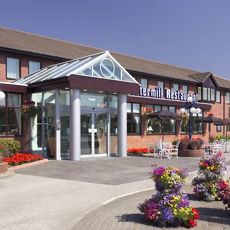 Best Western Plus Milford Hotel-3