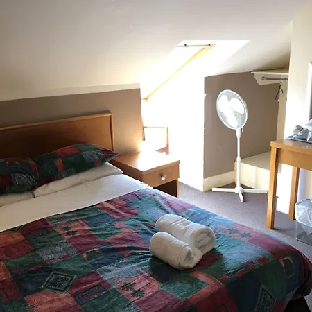 Smiths Hotel-2