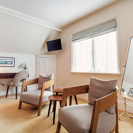 Somerset House Boutique Hotel And Restaurant-2