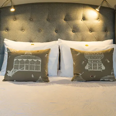 The Henry Guest House-3