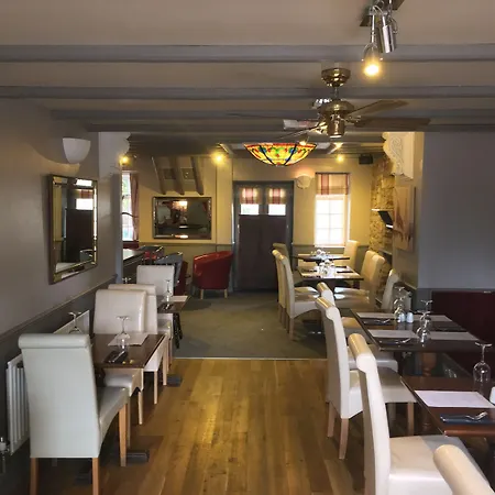 The Queens Head-2