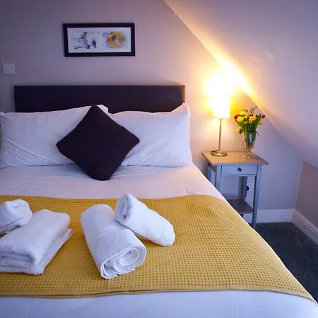 Rowton Poplars Hotel-3