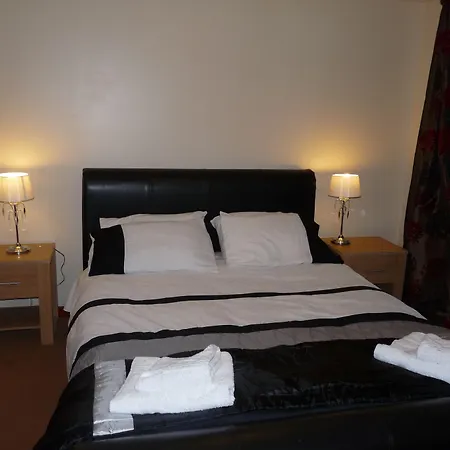 Glengorm Guest House-3