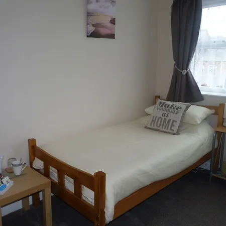 Kenways Guest House-3