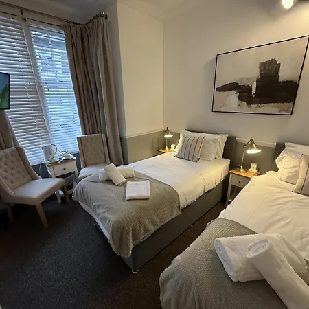 Central Hotel-3