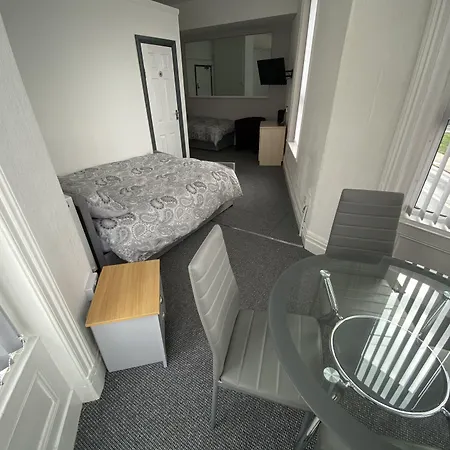 The Honley Hotel-3