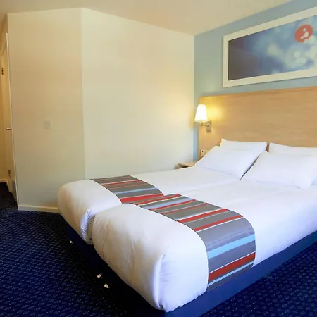 Travelodge Inverness Fairways-2