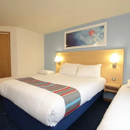 Travelodge Crawley-2