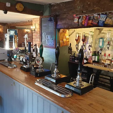 The Queens Head-2