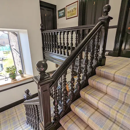 Cambeth Lodge Guesthouse-2