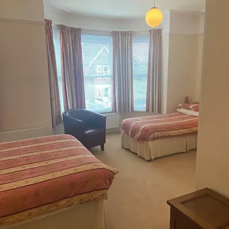 Landguard Lodge-3