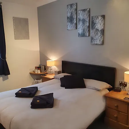 Apollo Guest House-3