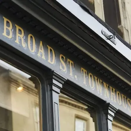 Broad Street Townhouse-2