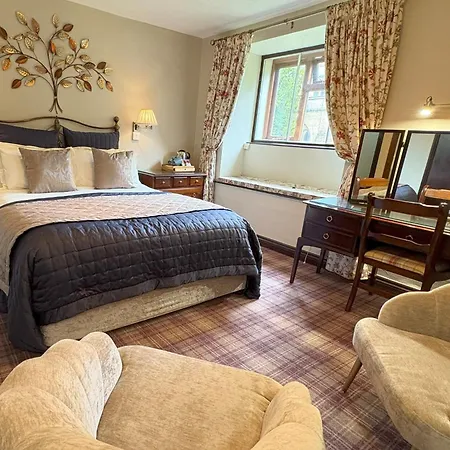 Stow Lodge Hotel-3