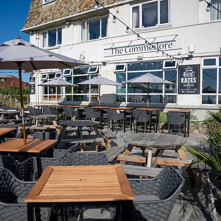 Commodore Hotel By Greene King Inns-3