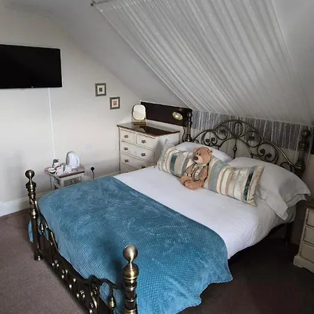 Denehurst Guest House - Adults Only-3
