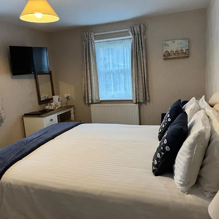 The Raincliffe Hotel-3