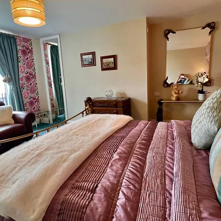 The Mainstay Luxury Boutique Rooms With Private Parking-2
