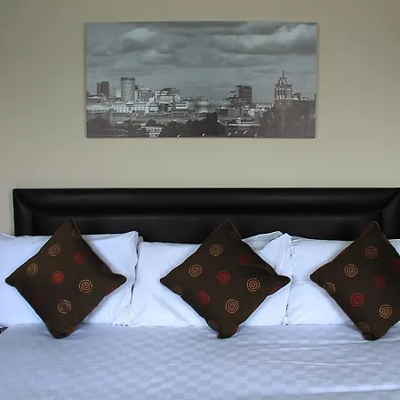 The Royal Angus Hotel-2