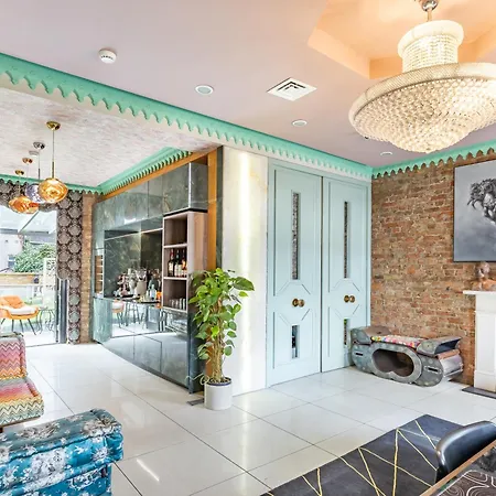 The Rokxy Townhouses & Residences - Kings Cross-3