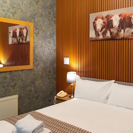 Grampian Hotel-2