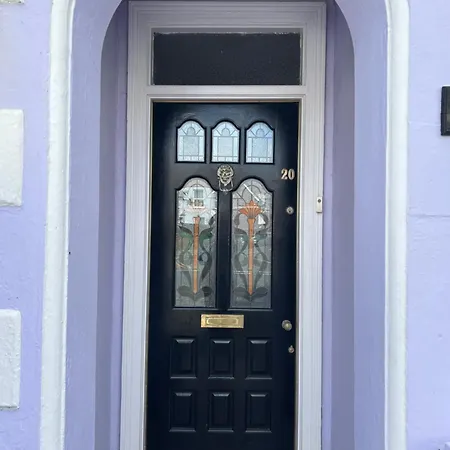 Gyves House-2