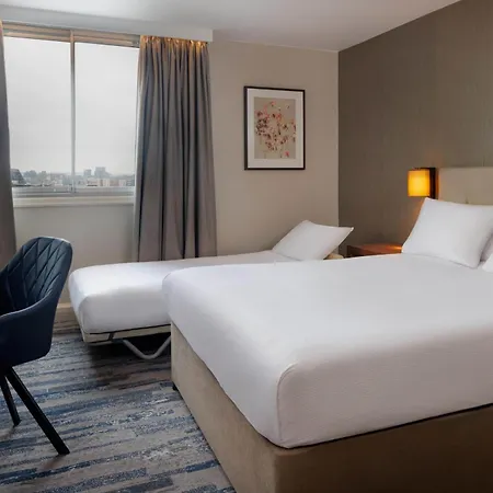 Hilton Leeds City-2