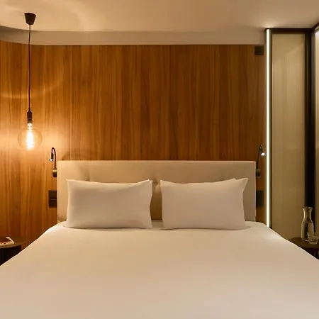 Good Hotel London-2