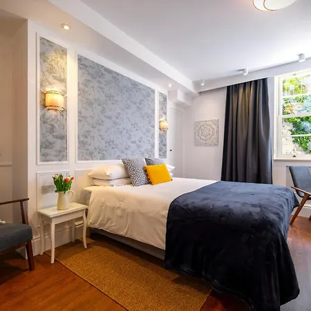 Ferndale Mews-3