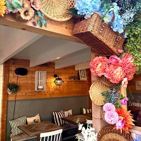 Florence Suite Boutique Hotel And Restaurant-2
