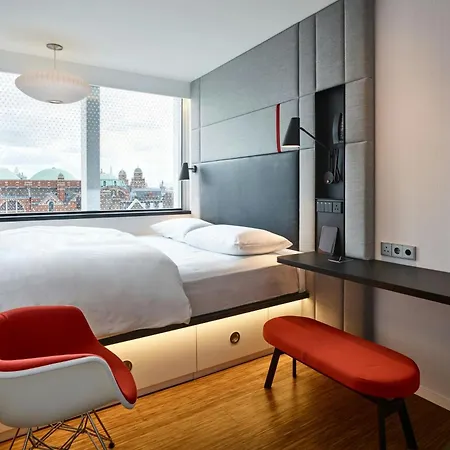 Citizenm London Victoria Station-2