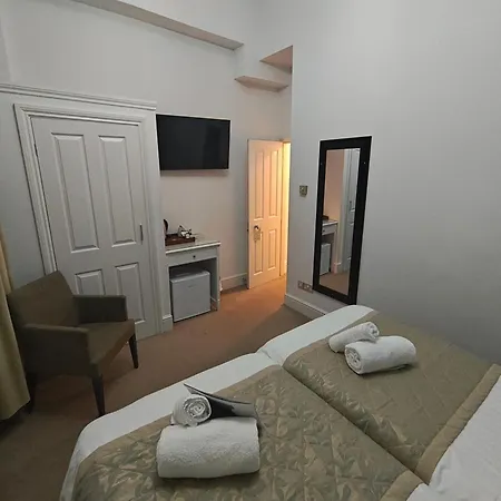 Trenython Manor Resort-2