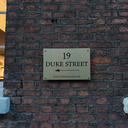 19 Duke Street-2