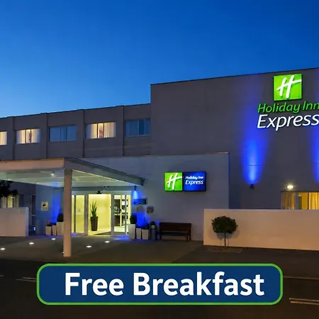 Holiday Inn Express Norwich By Ihg-3