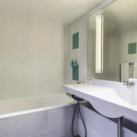 Novotel London Paddington-3