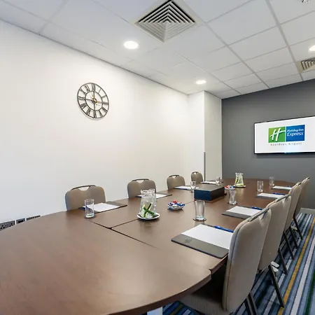 Holiday Inn Express Aberdeen Airport By Ihg-2