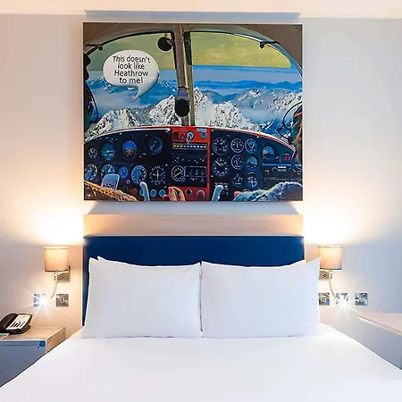 Ibis Styles London Heathrow Airport-2