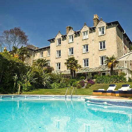 The Royal Hotel-3