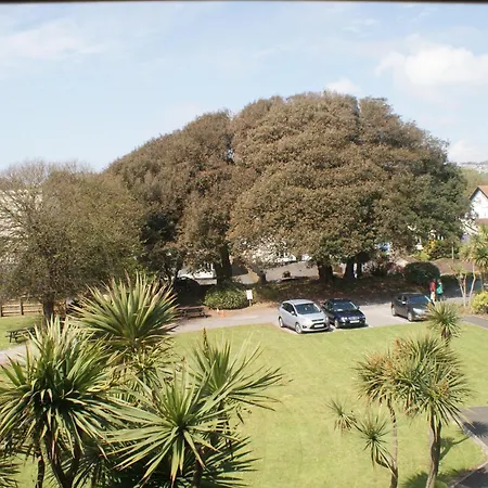 Redcliffe Hotel-2