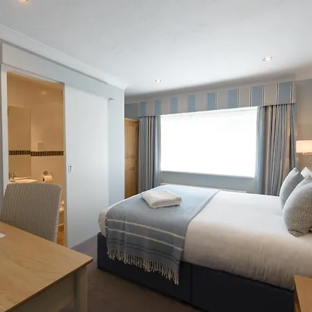 Connaught Lodge-3
