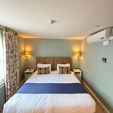 Fielding Hotel-2