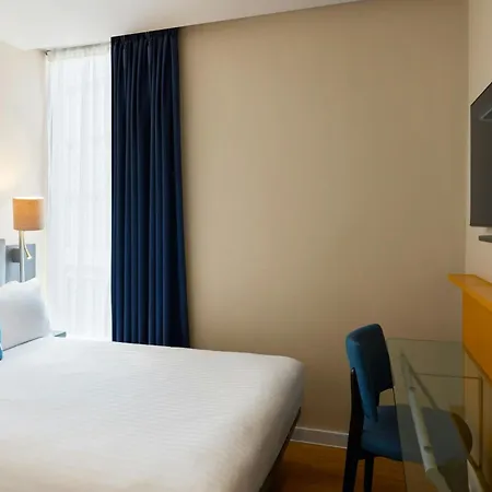 Four Points Flex By Sheraton Cardiff-2