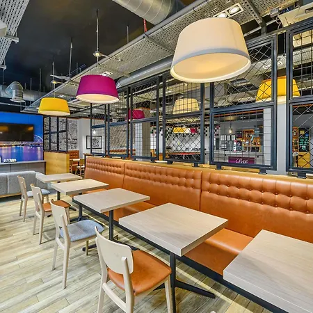 Ibis Styles Glasgow Centre George Square-3